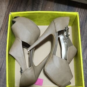 Charlotte Russe Tan Peep-Toe Heels with Cutout Design